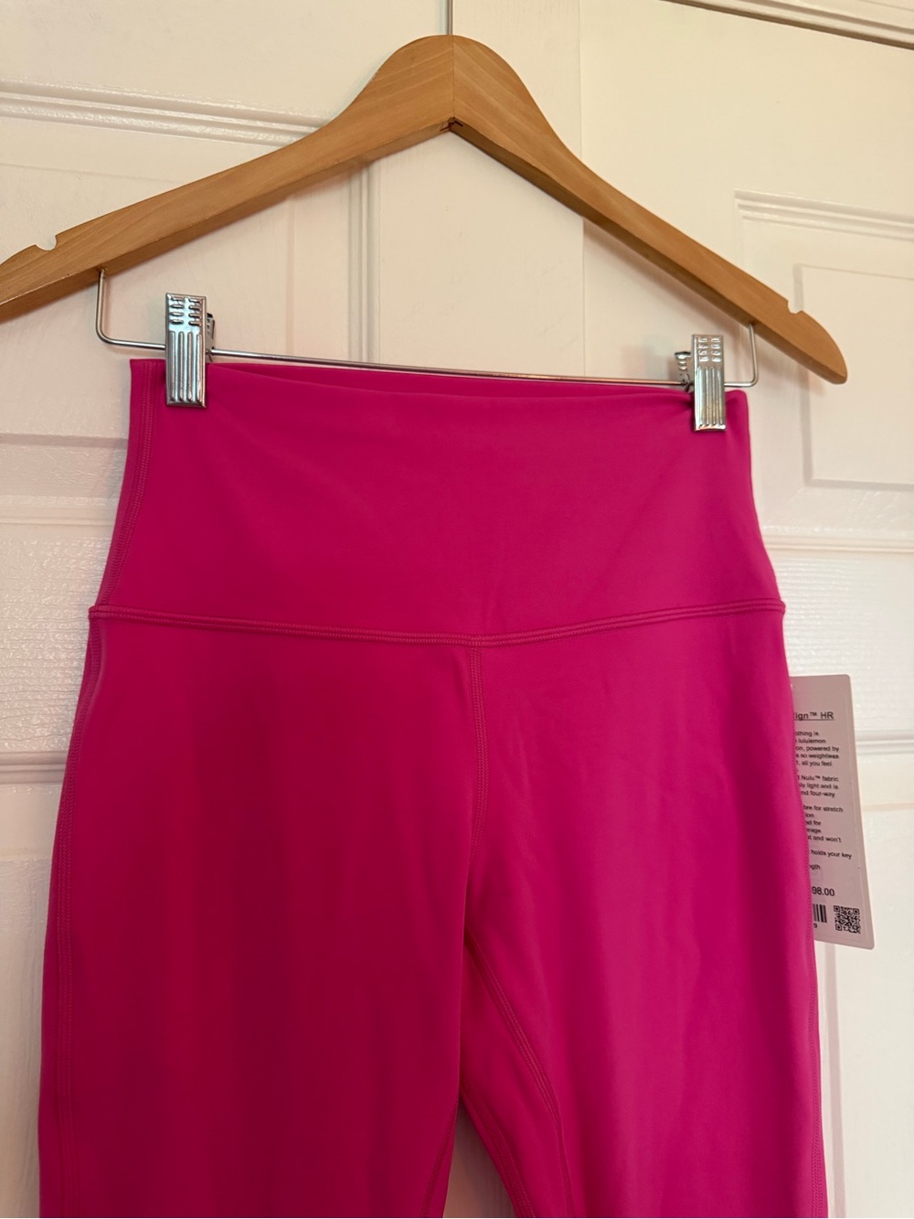 NWT Lululemon Hot Pink Align HR Leggings, Size 6 - Picture 2 of 7